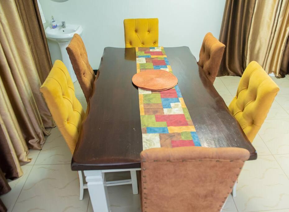 Forget Your Worries In This Serene 5 Bedroom Villa In Ngong Nairobi Esterno foto